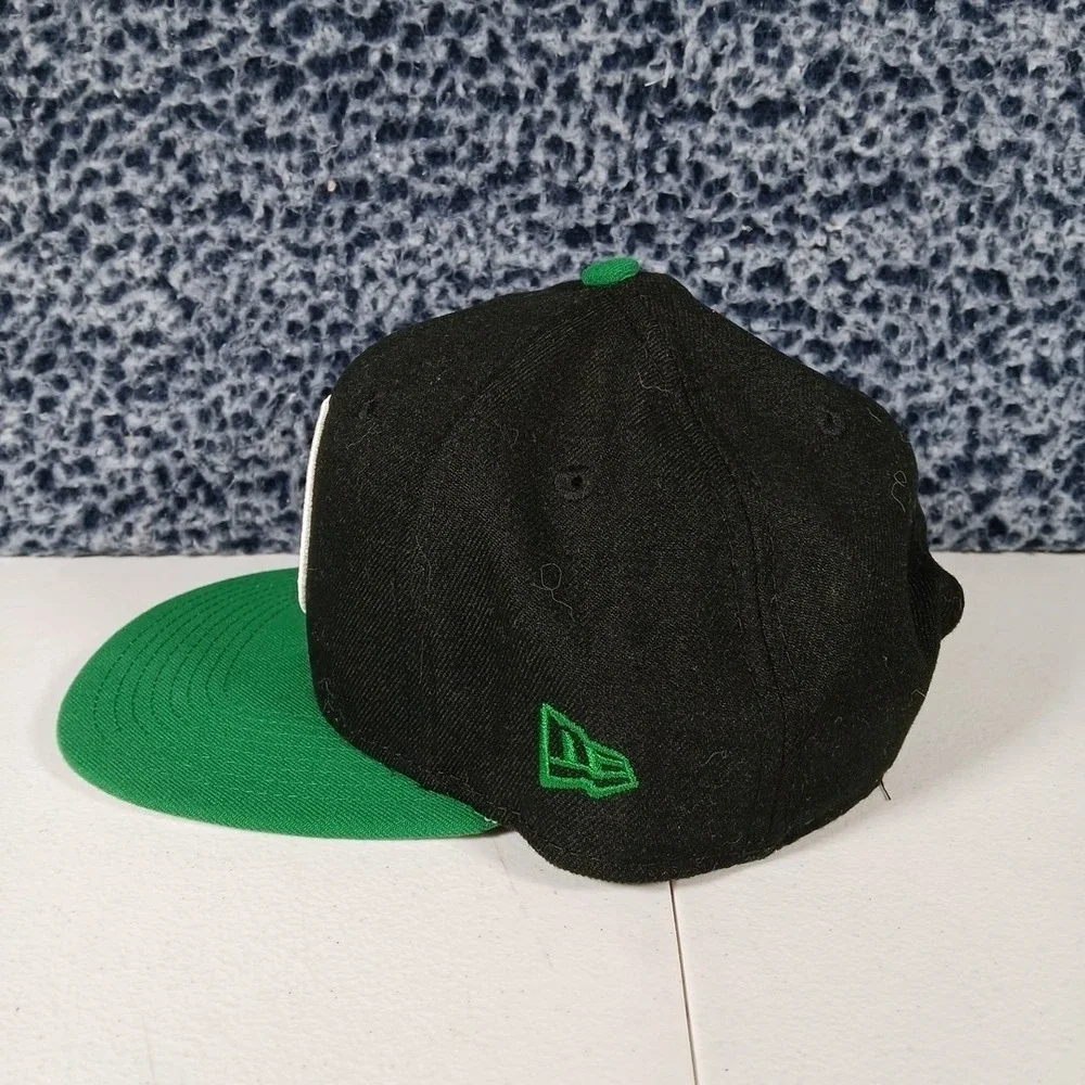 New Era 9FIFTY Boston Celtics Hat OSFM Black Green Snapback NBA Fan